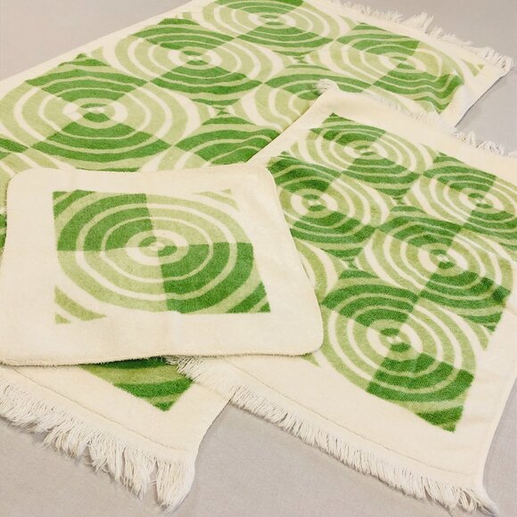 Vintage 70s TEXMADE Impact Green CHECKMATE pattern All Cotton Towel Trio Set - Picture 3 of 10
